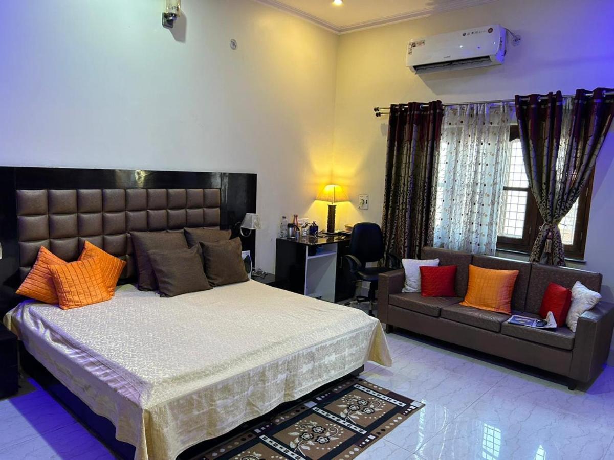 Bisht Niwas Homestay Kotdwara Exterior photo